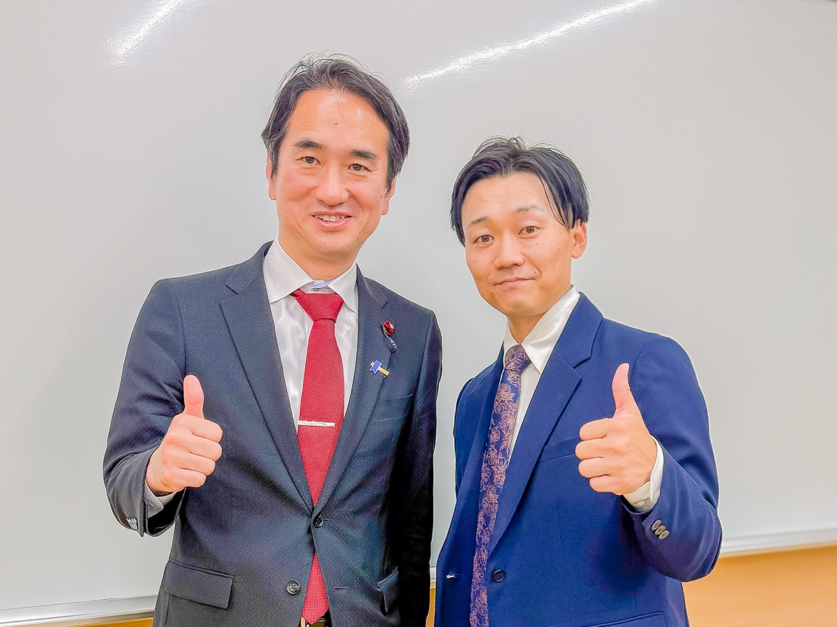 衆議院議員・藤沢忠盛氏とダイヤモンドムービー代表 中村大輝